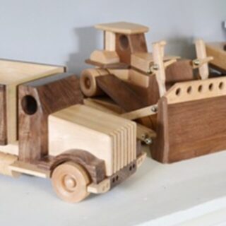 cropped-wooden-toys1.jpg