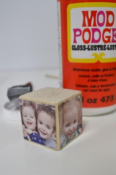 Cube Photo Holder