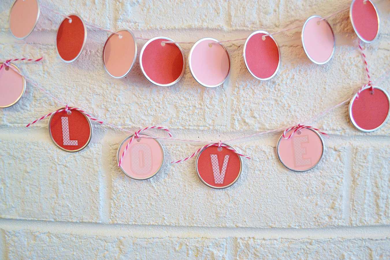 valentines day garland 7