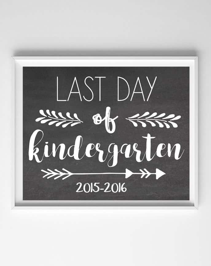 last-day-of-school-printable-signs-paper-trail-design