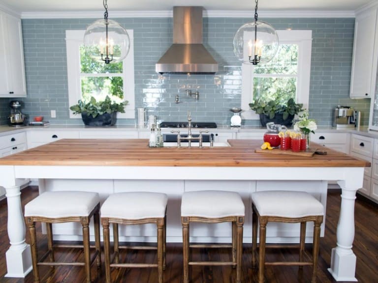 fixer upper kitchens & living spaces