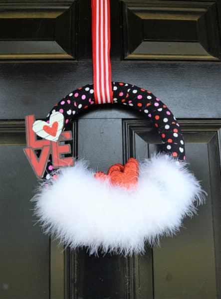 valentine day wreath