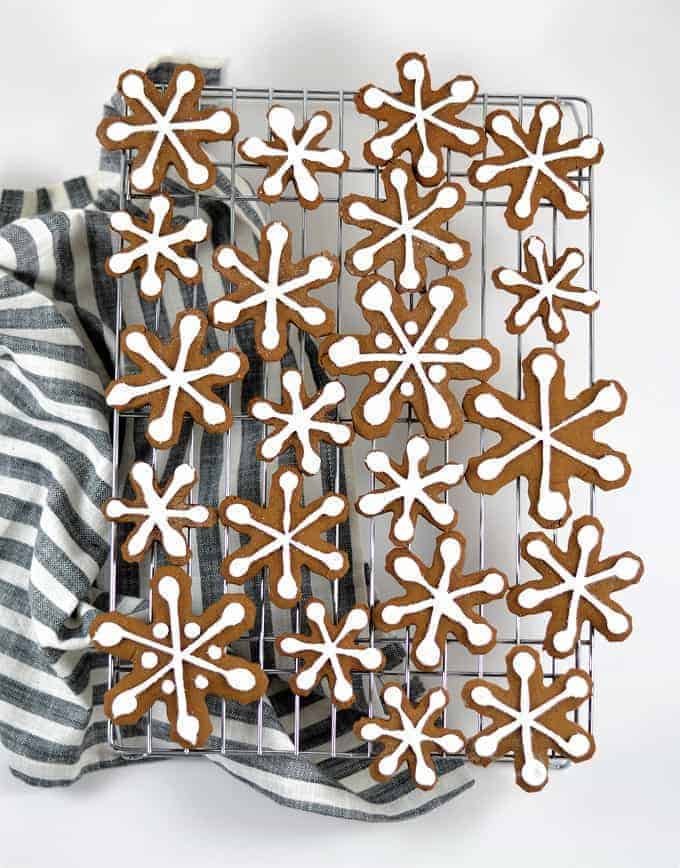 gingerbread snowflakes 4