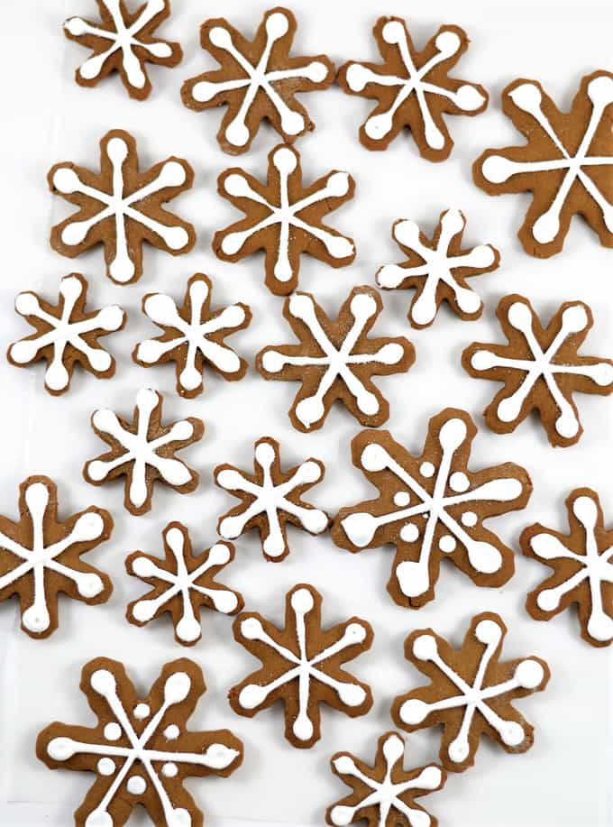 gingerbread snowflakes 1