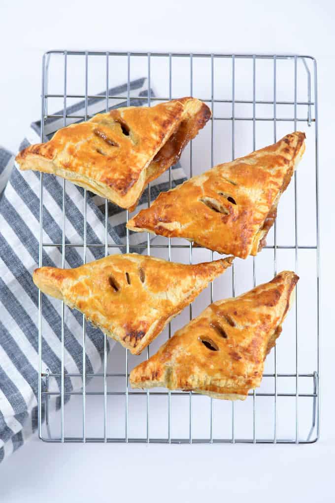 puff pastry apple turnovers 5