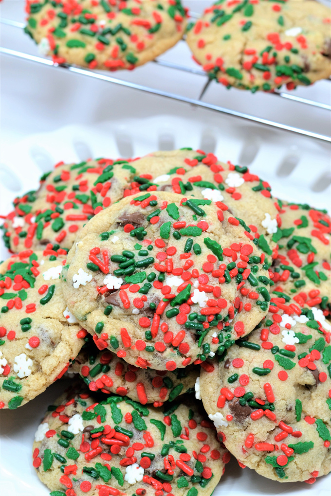 chocolate chip christmas cookies 5