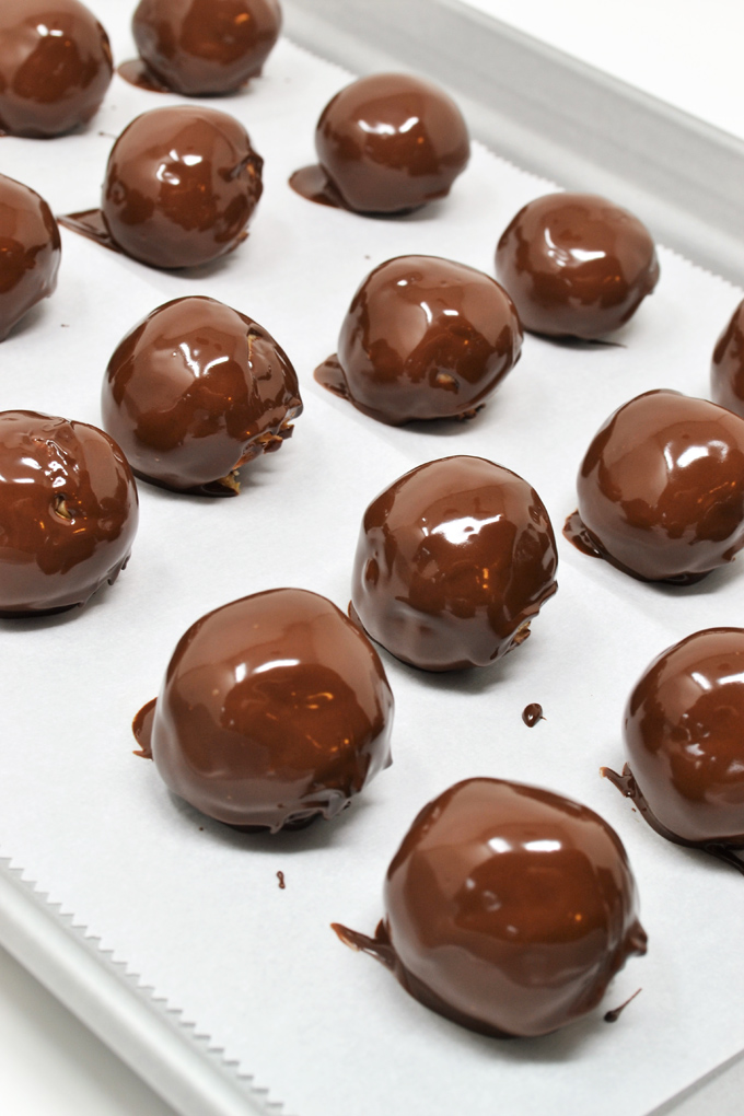 christmas peanut butter balls 2