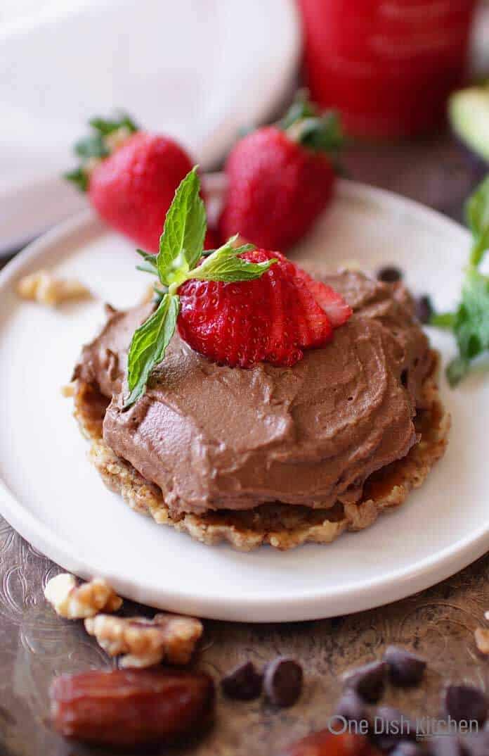 Vegan Desserts {Sharing our Favorite Vegan Dessert Recipes}