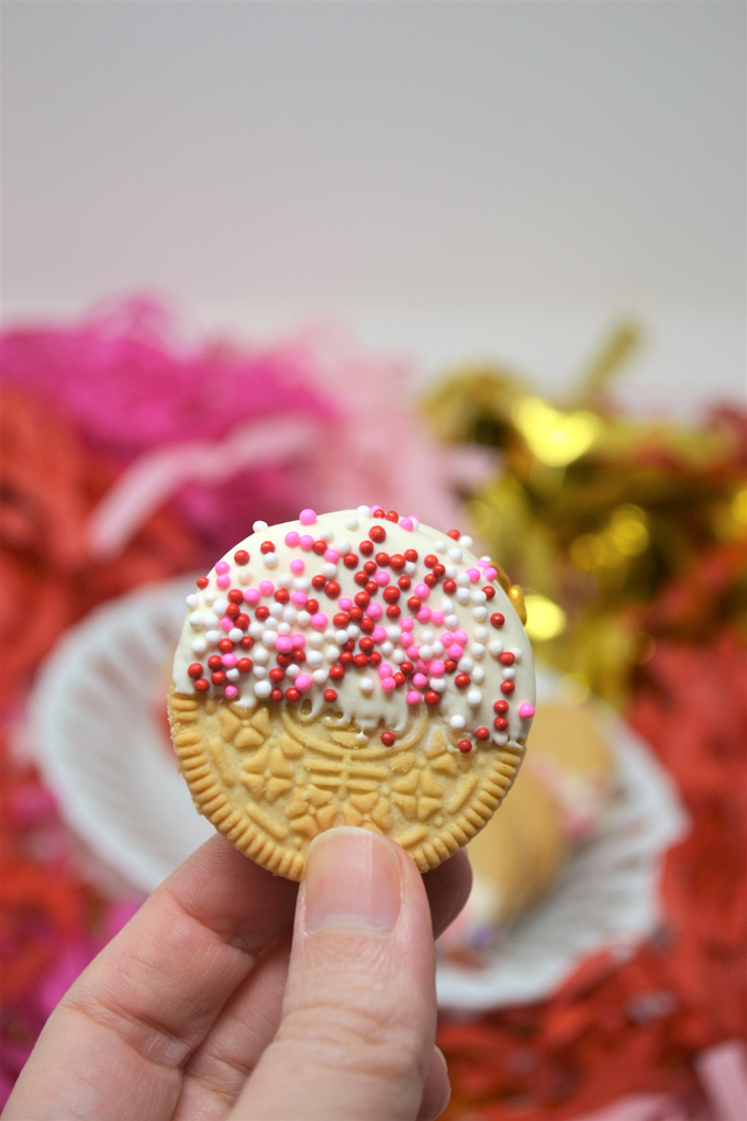 dipped oreo cookies