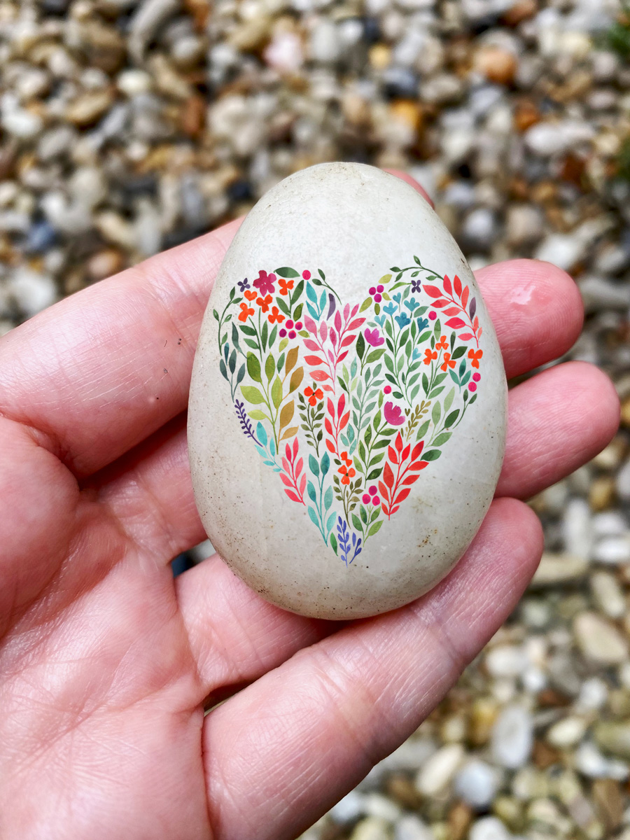 heart painted on rock