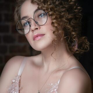 curly hair