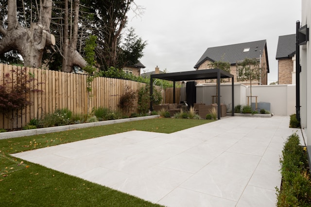 How to Extend Your Interior Style Into Outdoor Living Spaces